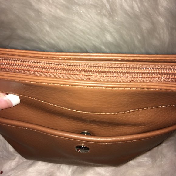 NWOT Tyler Rodan Crossbody and Umbrella Set - Picture 5 of 9